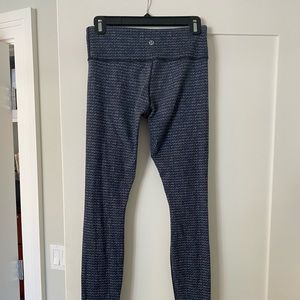 Lululemon full length wunder under leggings